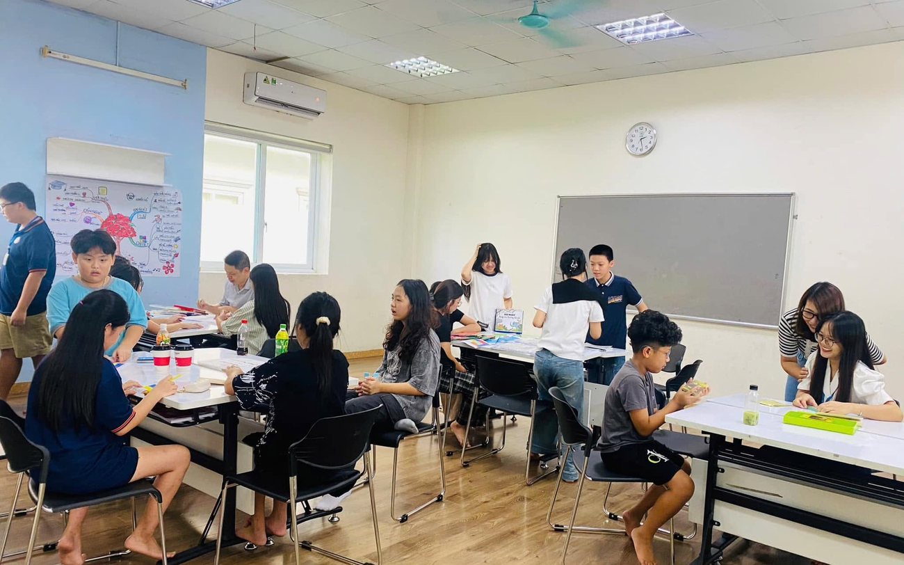 Học sinh trong giờ học của cô Nguyên Lý